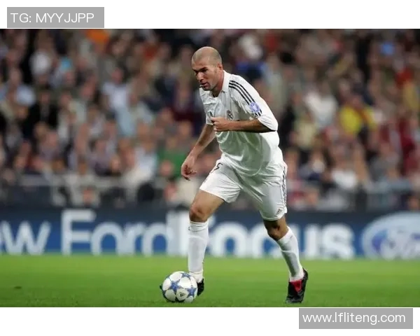 剪短发的足球明星有哪些他们的风格和成就令人瞩目